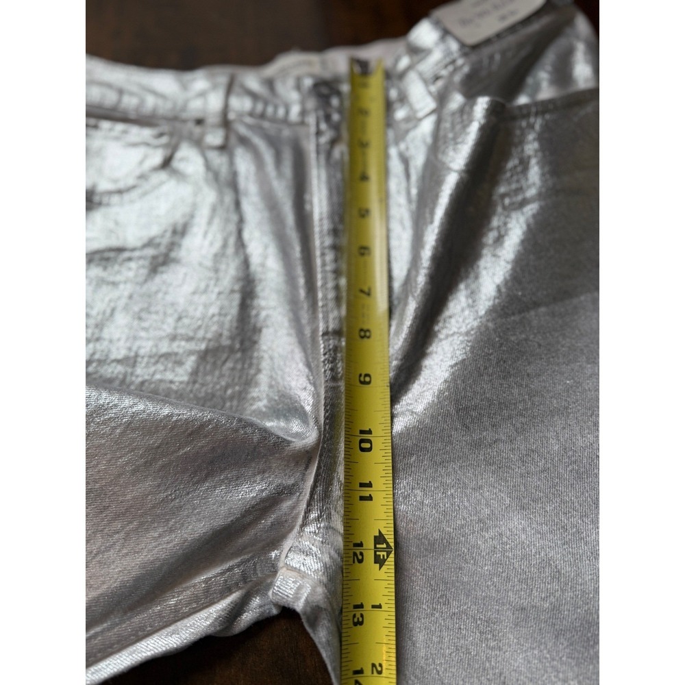 NWT Abercrombie & Fitch The 90s Relaxed High Rise Metallic Silver Jeans 28 6s - Picture 5 of 9